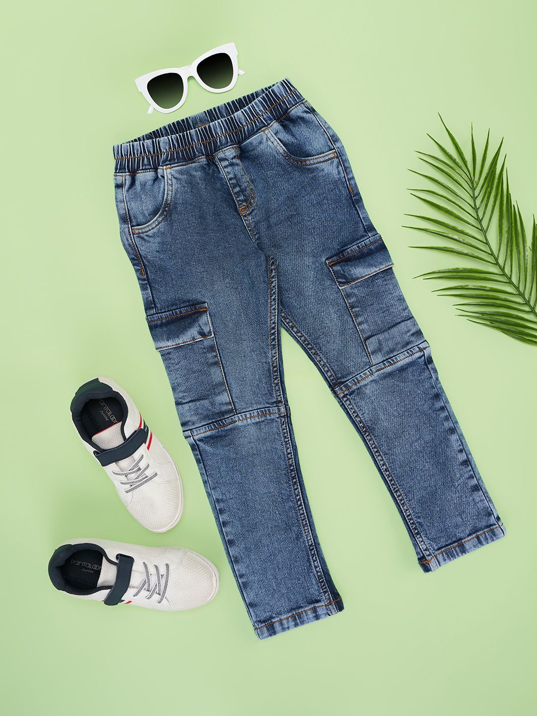 

Pantaloons Junior Boys Clean Look Jeans, Blue