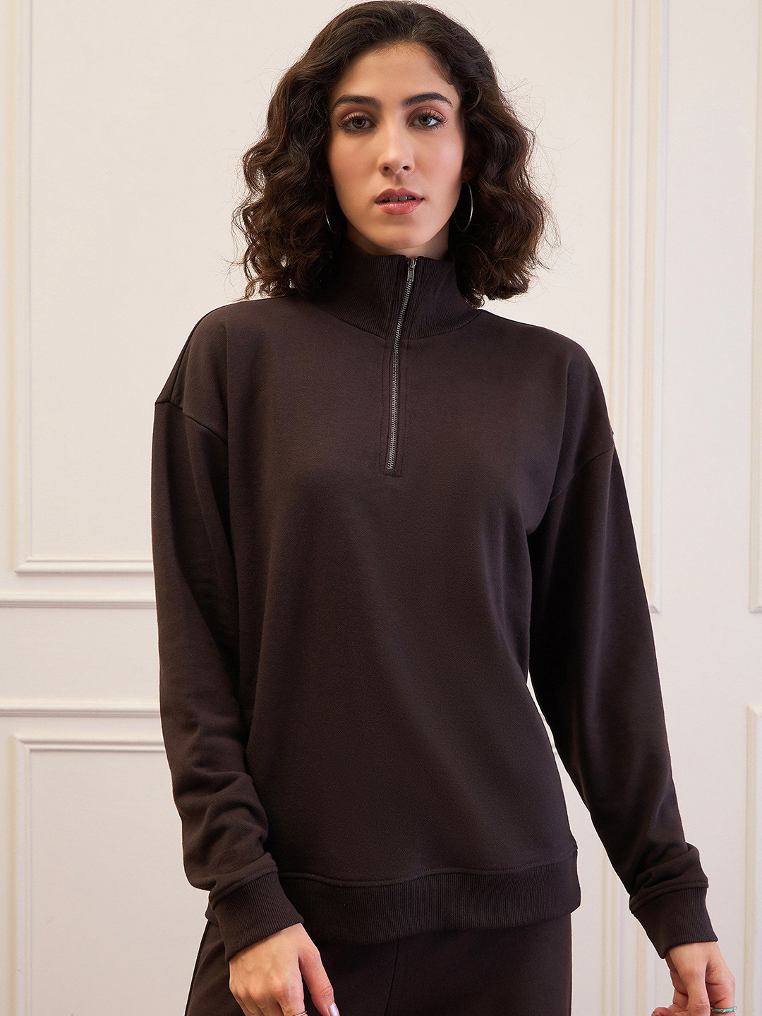 

SASSAFRAS Women Printed Sweatshirt, Brown