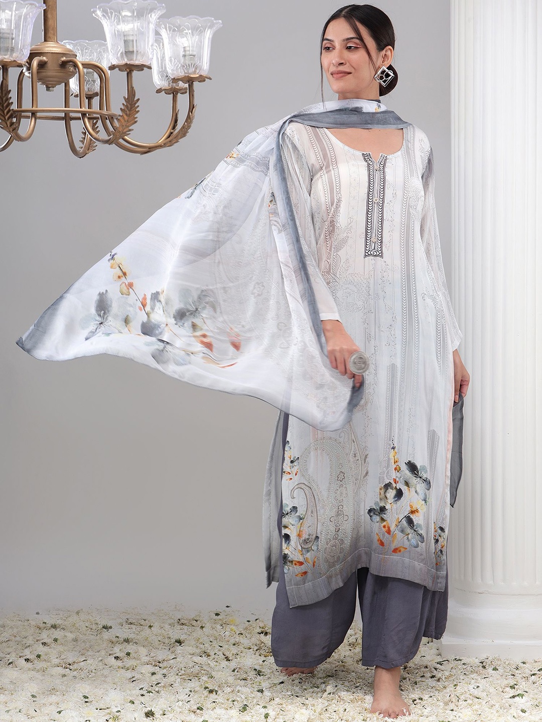 

REETI OF PRINTS Unstitched Dress Material, Grey