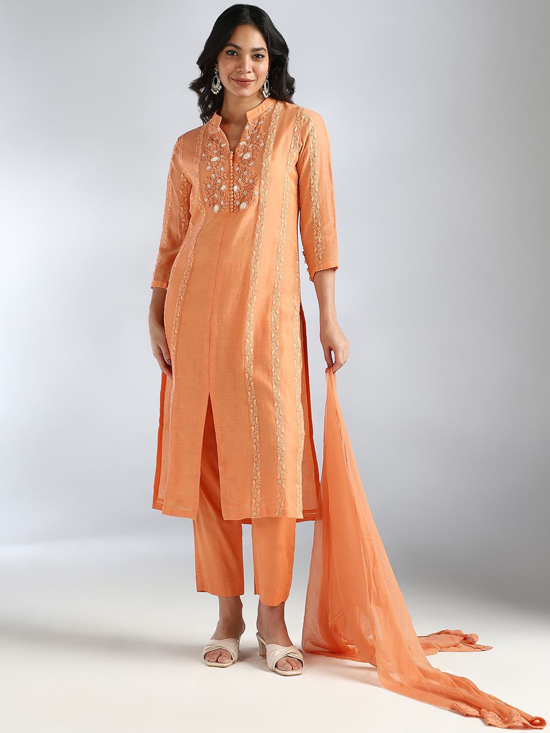 

House Of Dharaa Women Floral Embroidered Regular Thread Work Kurta with Trousers & With Dupatta, Orange