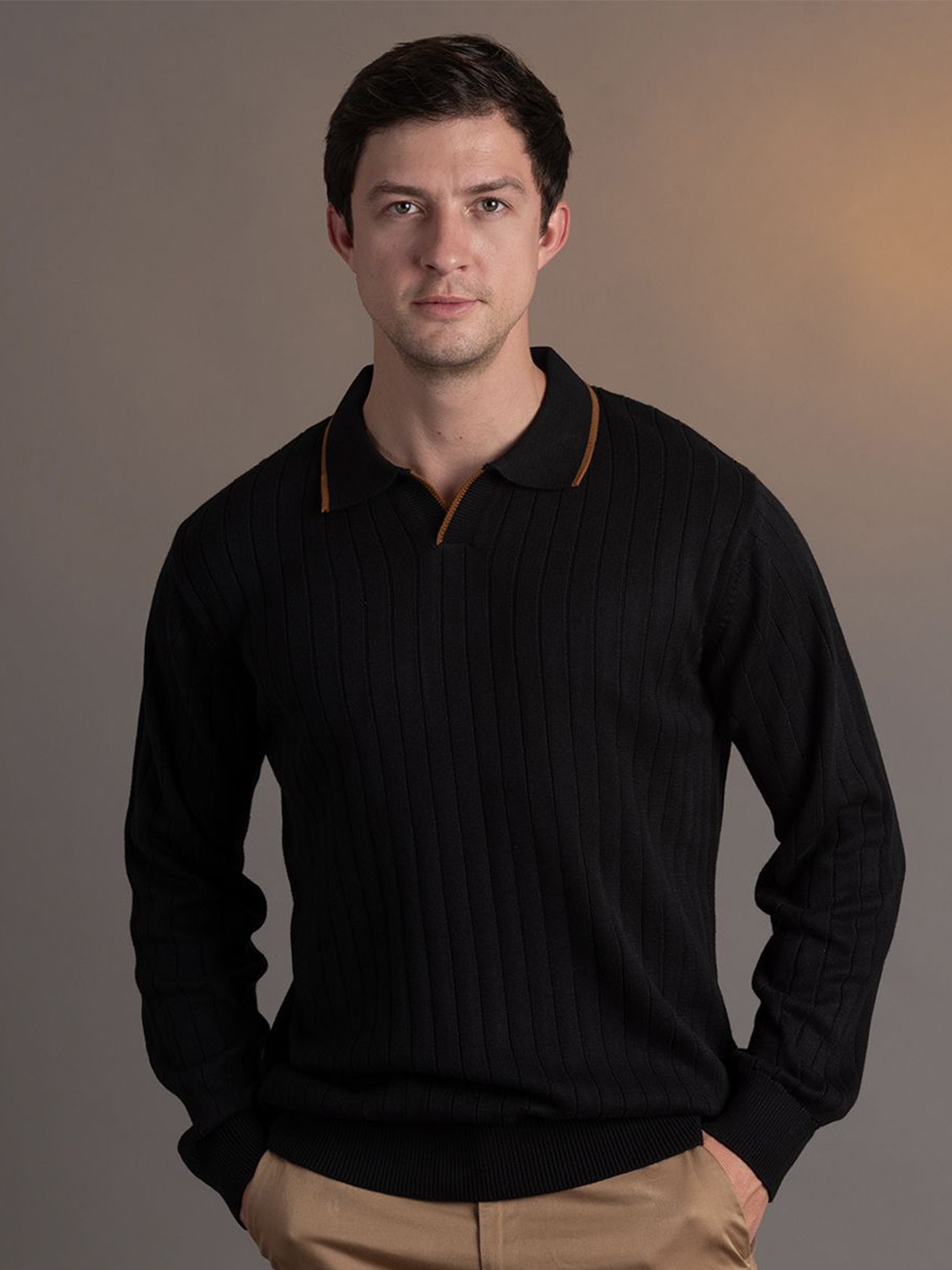 

ARISTOBRAT Men Striped Pullover, Black