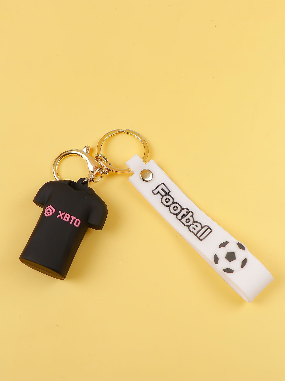 

Archies Unisex Textured Silicone Key Chain, Black