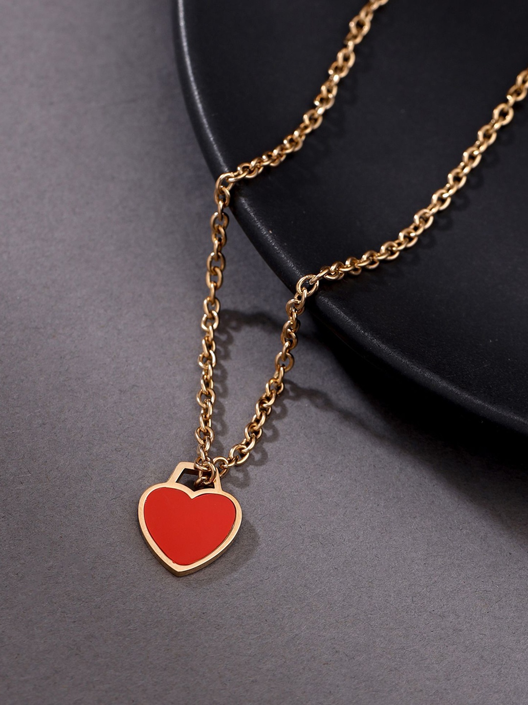 

Yellow Chimes Gold-Plated Heart Shaped Pendants with Chains, Rose gold