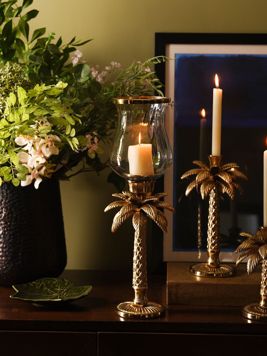 

Pure Home and Living Gold-Toned Candle Holder