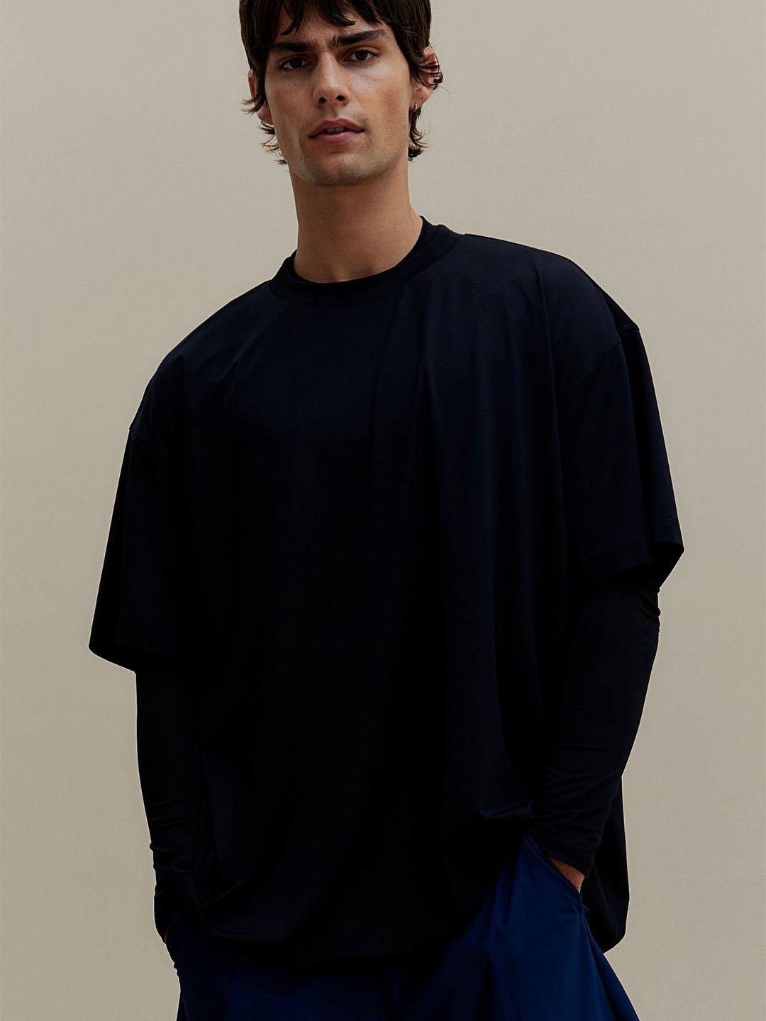 

H&M Loose Fit Dry Move Sports Tshirts, Black