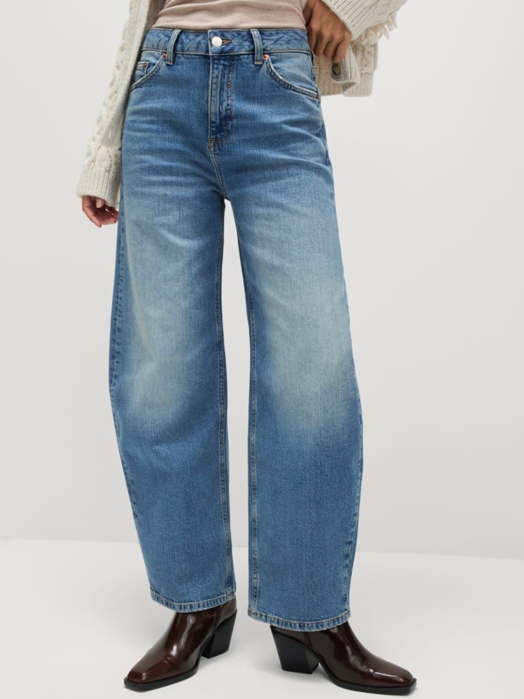 

Marks & Spencer Women High-Rise Light Fade Jeans, Blue