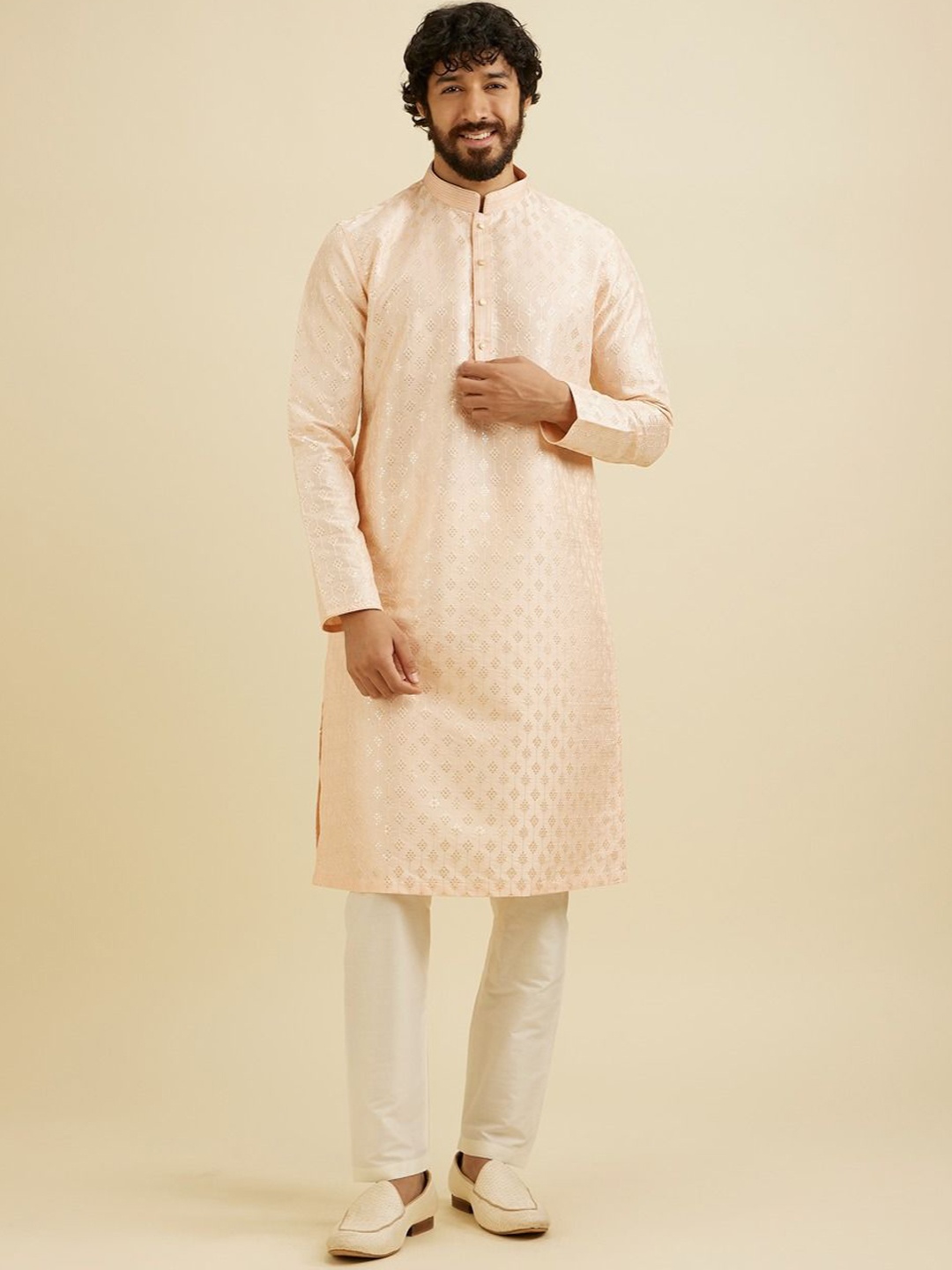 

Manyavar Men Embroidered Regular Sequinned Kurta with Pyjamas, Peach