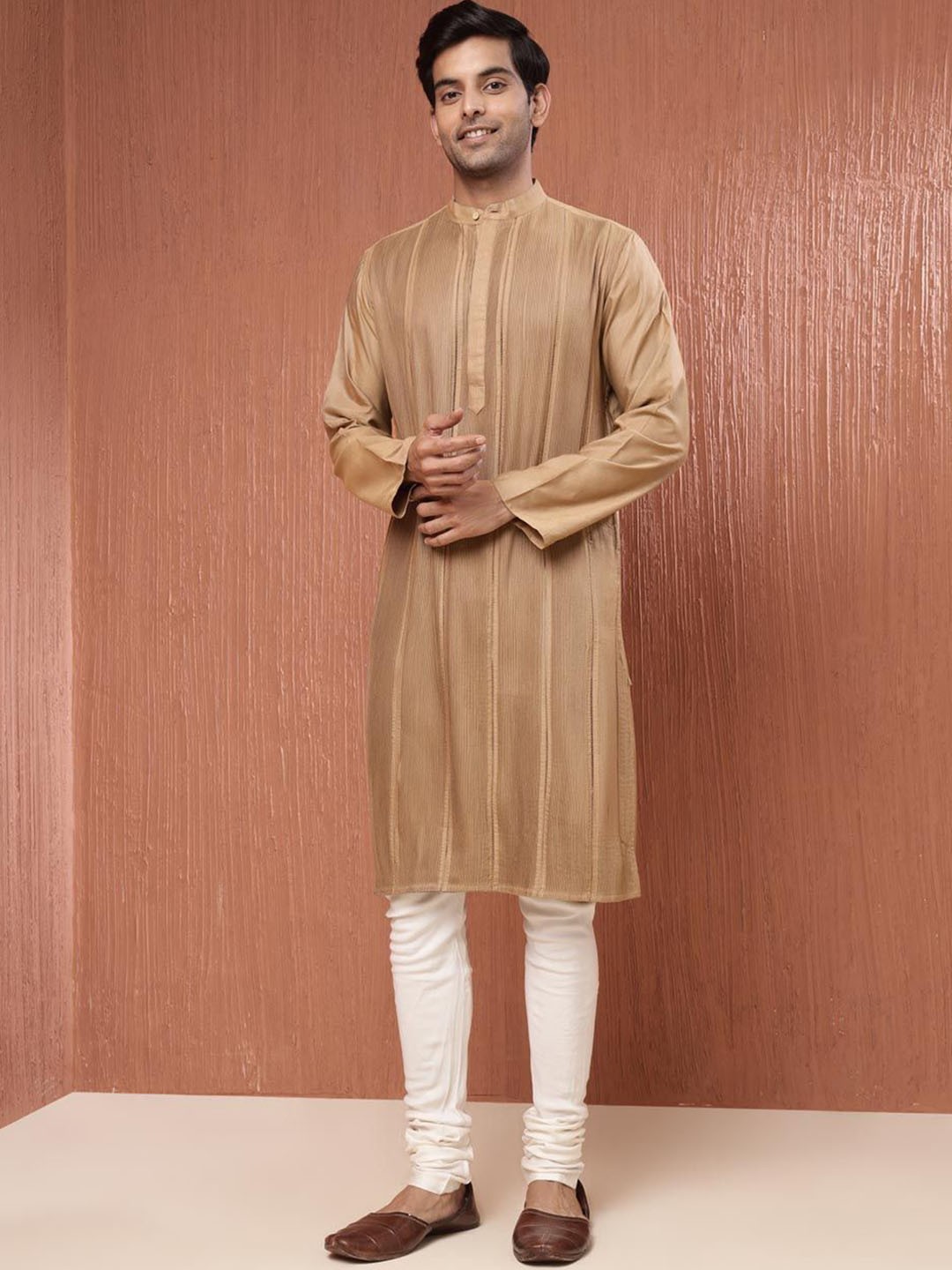 

Fabindia Striped Mandarin Collar Straight Kurta, Beige