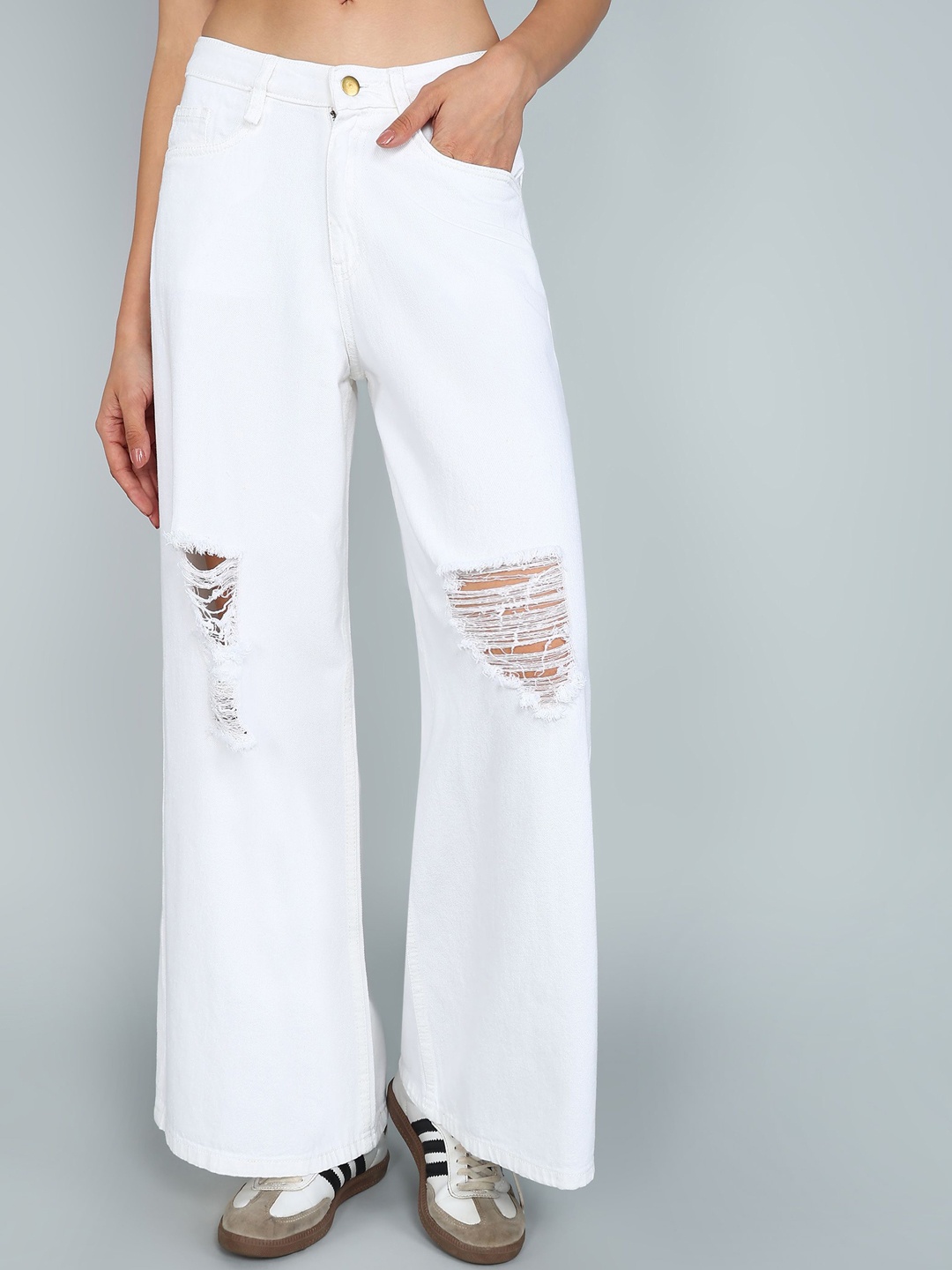 

The Roadster Lifestyle Co Women No Faded Wide Leg Jeans, White
