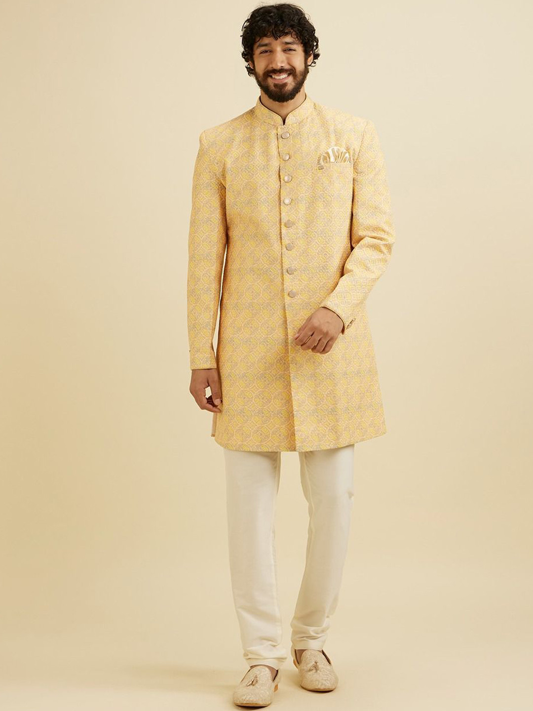 

Manyavar Men Printed Regular Kurta with Trousers, Yellow