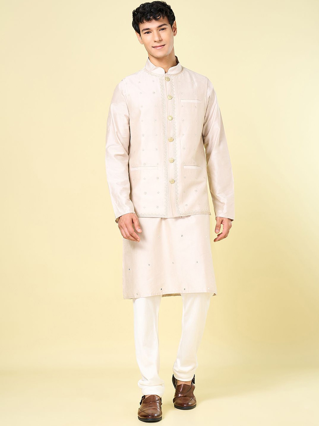 

indus route by Pantaloons Embroidered Nehru Jacket, White