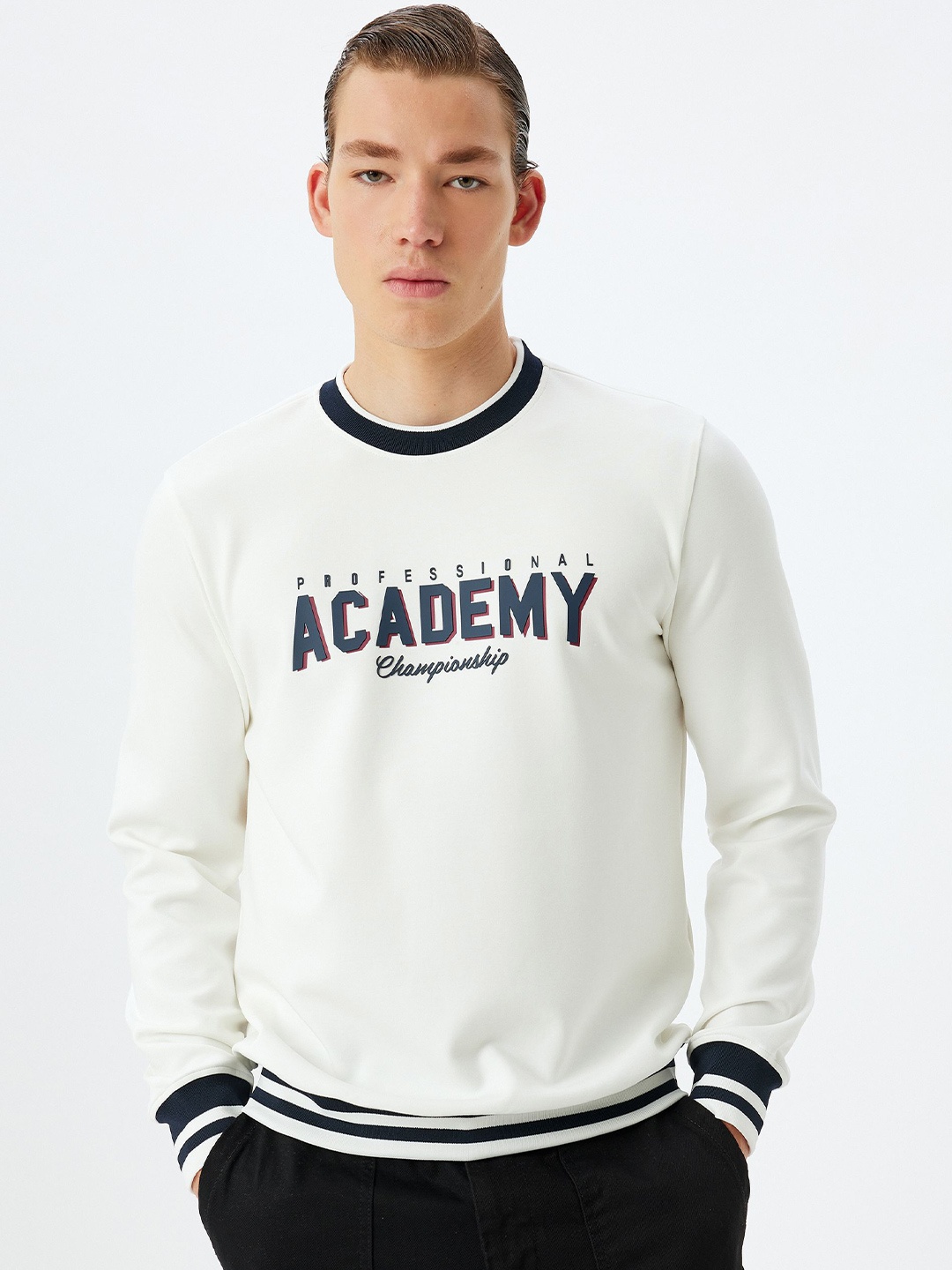 

Koton Men Alphanumeric Printed Sweatshirt, White