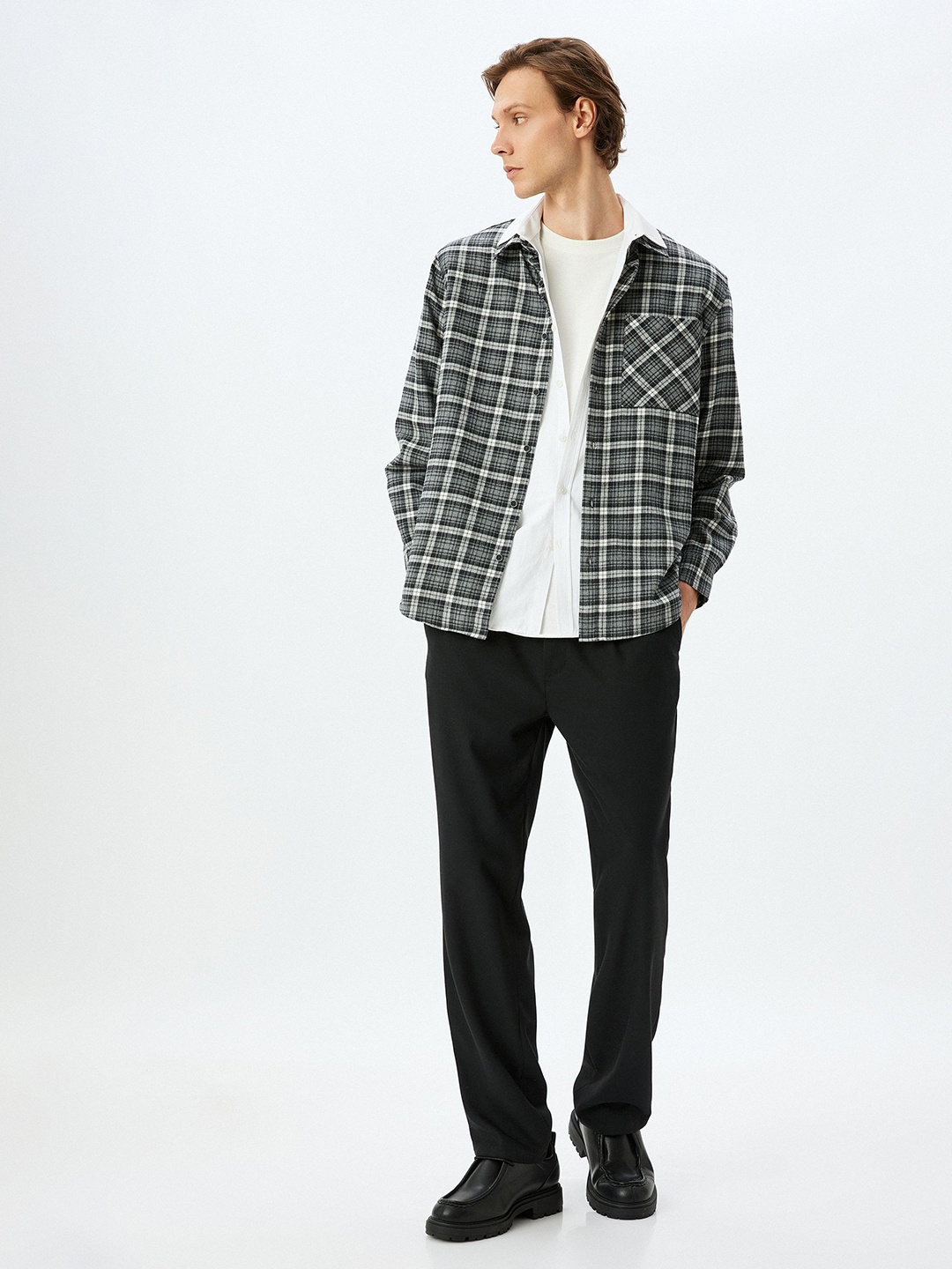 

Koton Men Opaque Checked Casual Shirt, Black