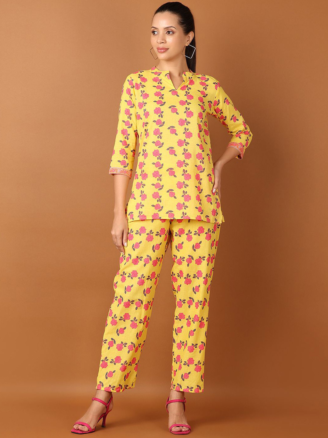 

V-Mart Floral Printed Mandarin Collar Pure Cotton Tunic With Trousers, Mustard