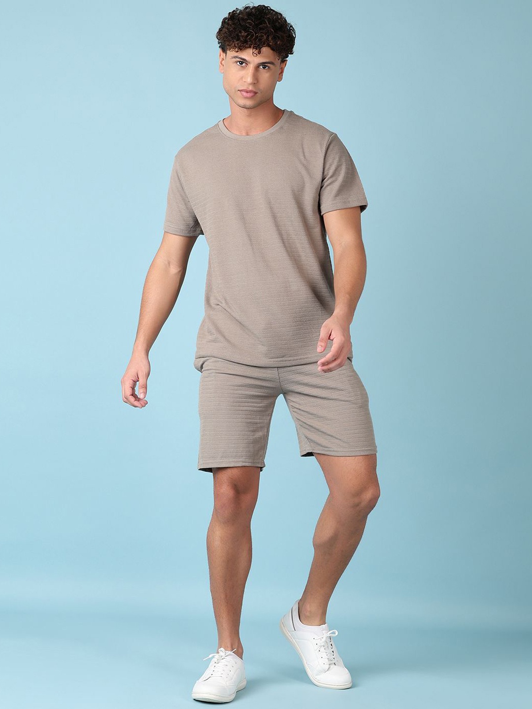 

V-Mart Round Neck Self Design Pure Cotton T-shirt & Shorts, Grey
