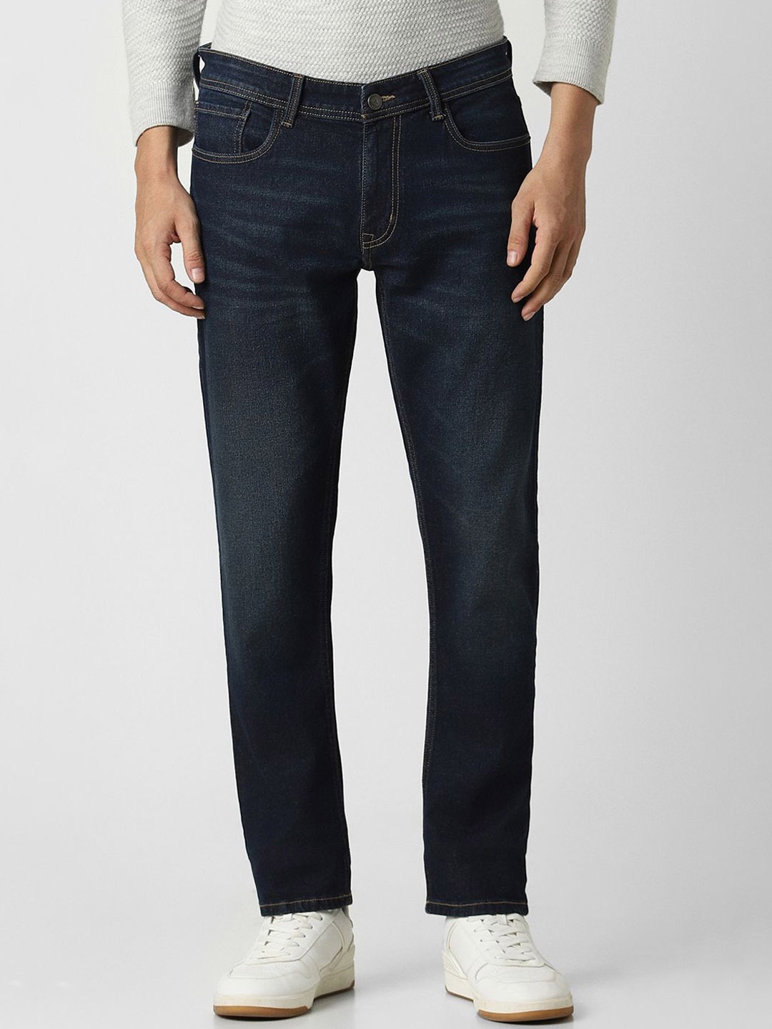 

Peter England Casuals Men Slim Fit Mid-Rise Light Fade Jeans, Navy blue