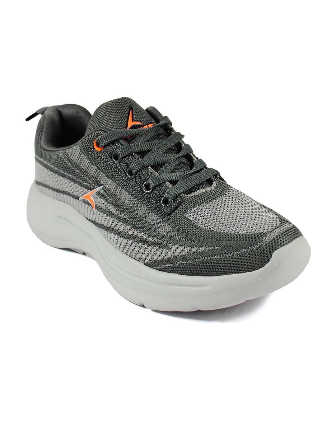 

TRACER Men Sneakers, Grey