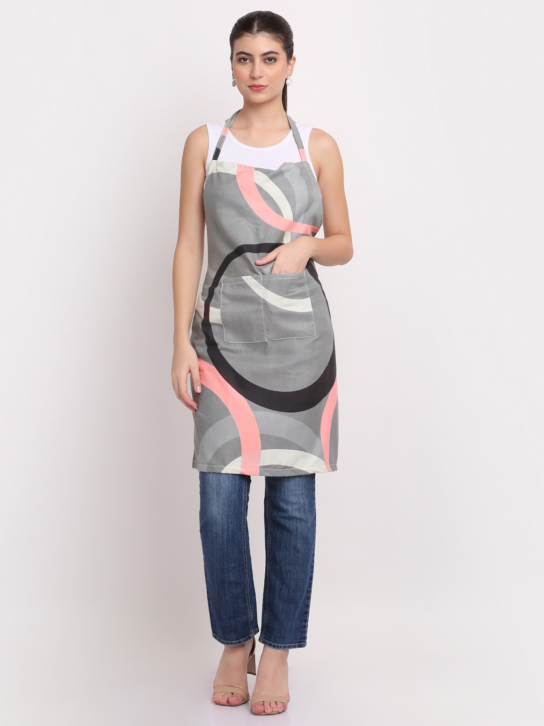 

Arrabi Grey & Black Geometric Printed Cotton Aprons With Pockets