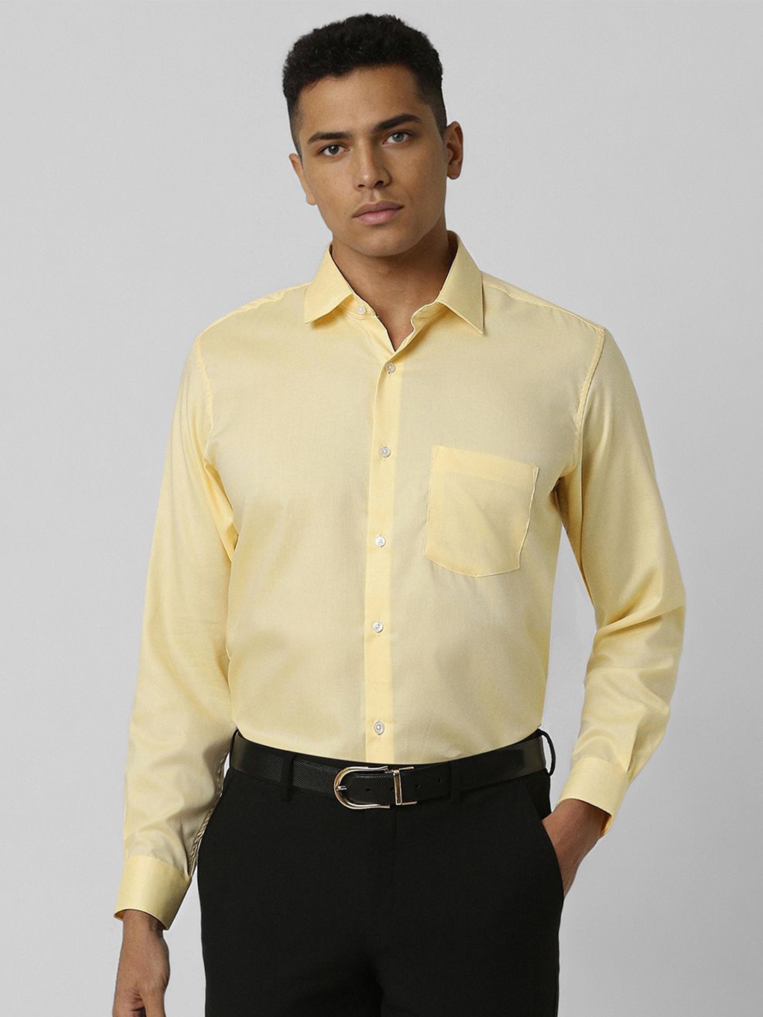 

Van Heusen Men Opaque Formal Shirt, Yellow