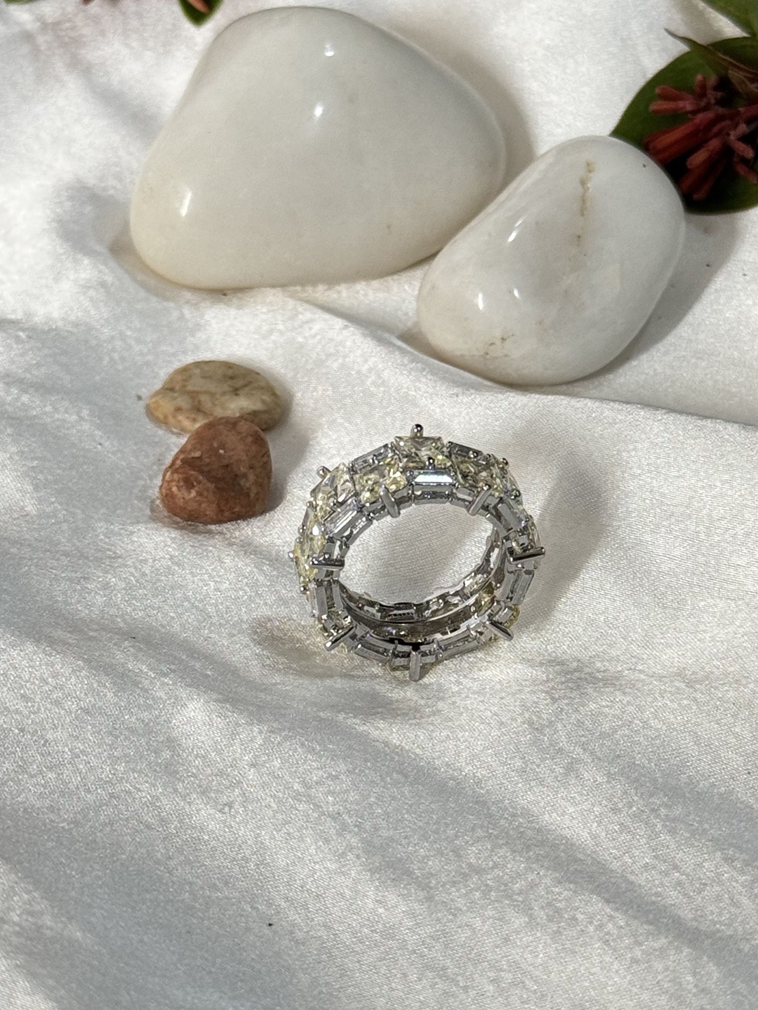 

The Jewellery Tale Silver Plated Stone-Studded Finger Ring