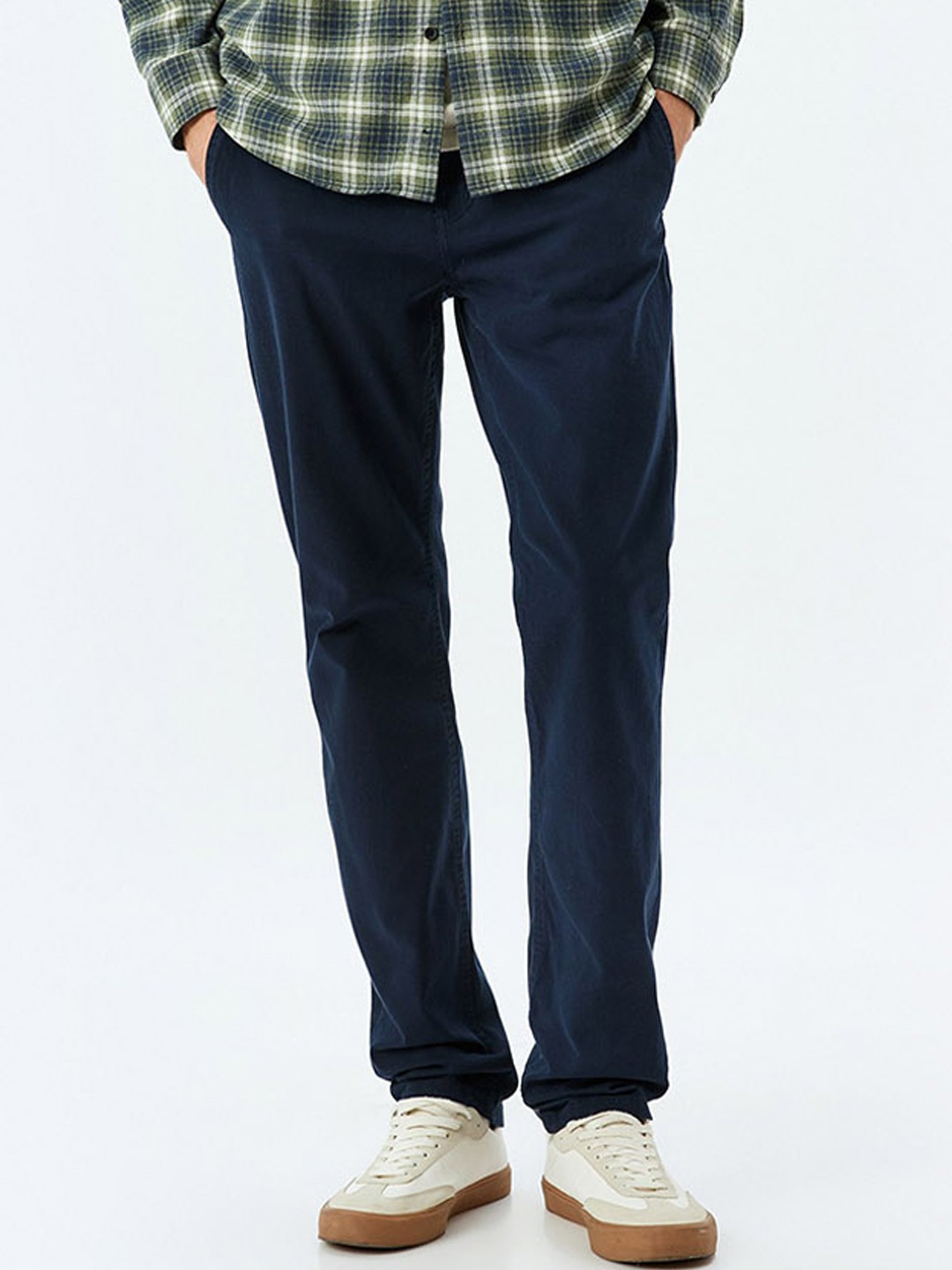 

Koton Men Mid-Rise Slim Fit Trousers, Navy blue
