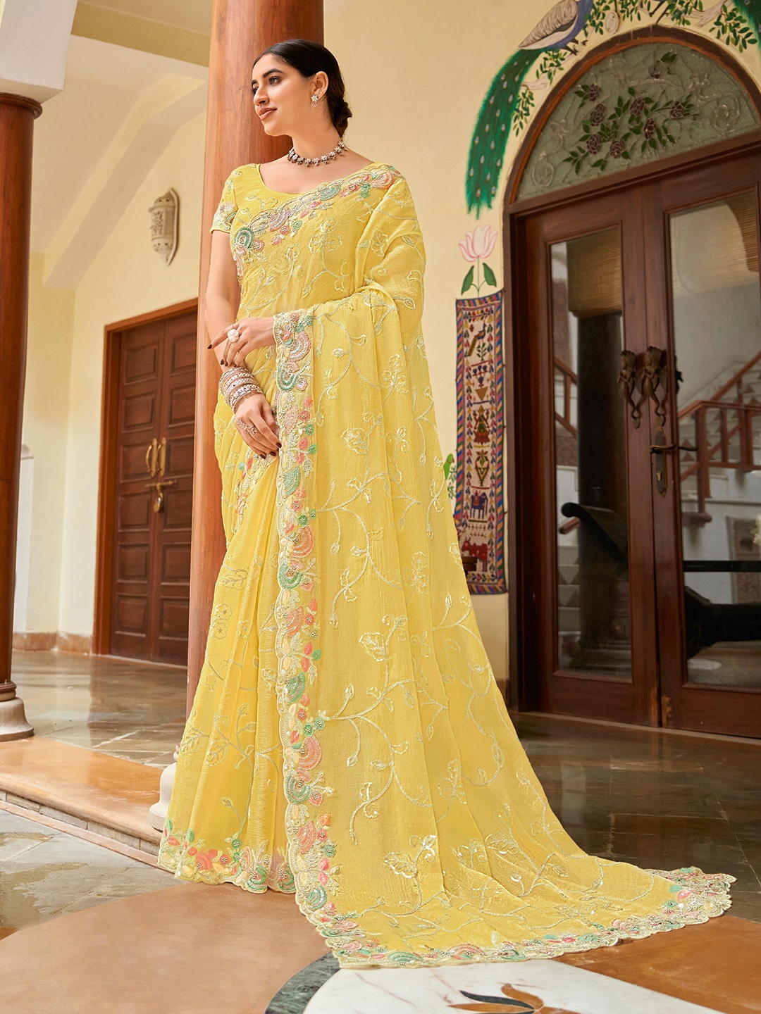 

Laxmipati Floral Embroidered Saree, Yellow