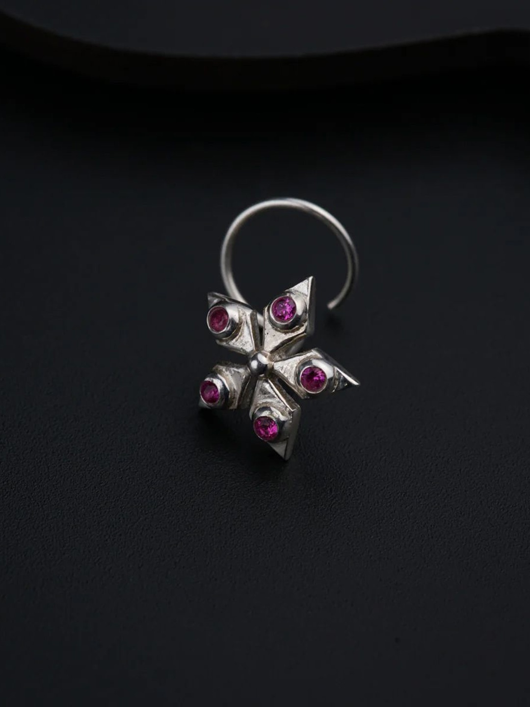 

House of Aadyaa Sterling Silver Oxidised Stone Studded Ring Nosepin