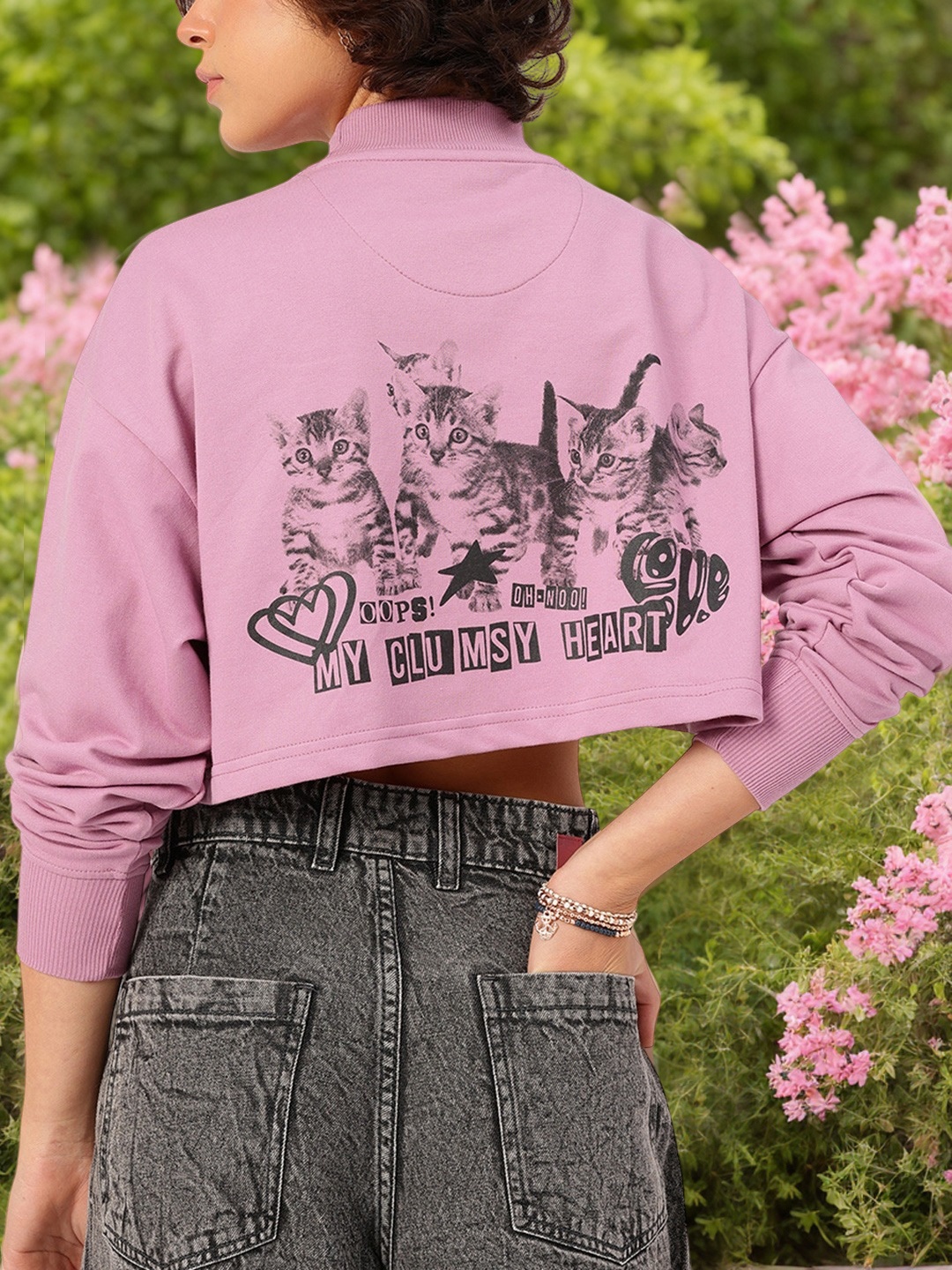 

DressBerry Purrfect Paws Boxy Crop Sweatshirt, Mauve