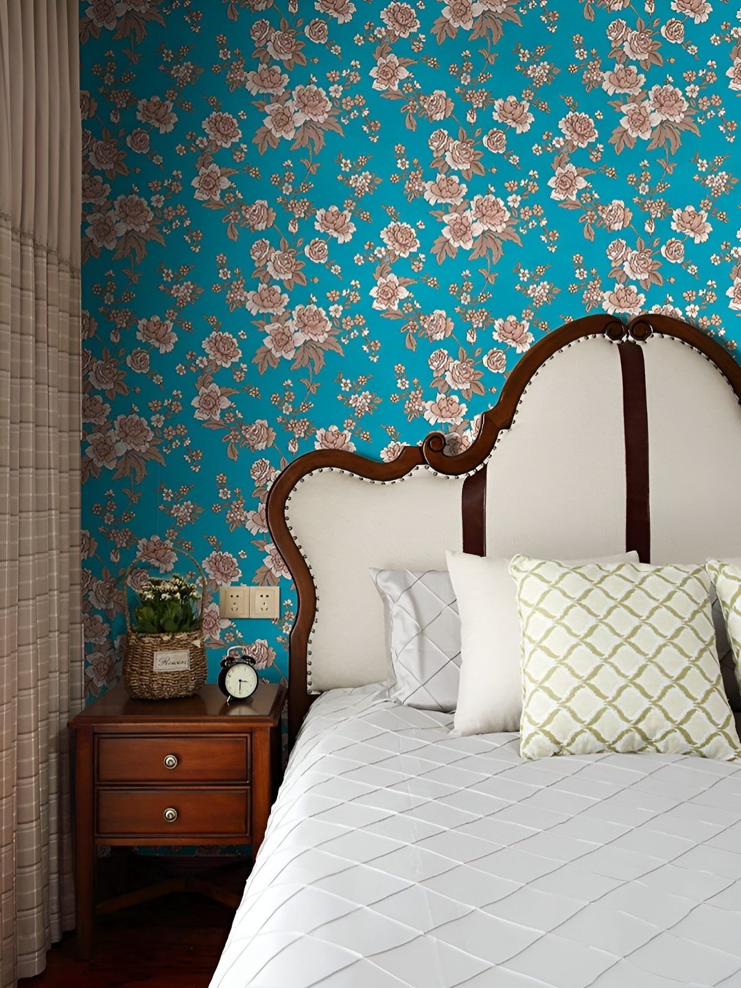 

Asian royal White & Blue Printed Waterproof Wallpaper