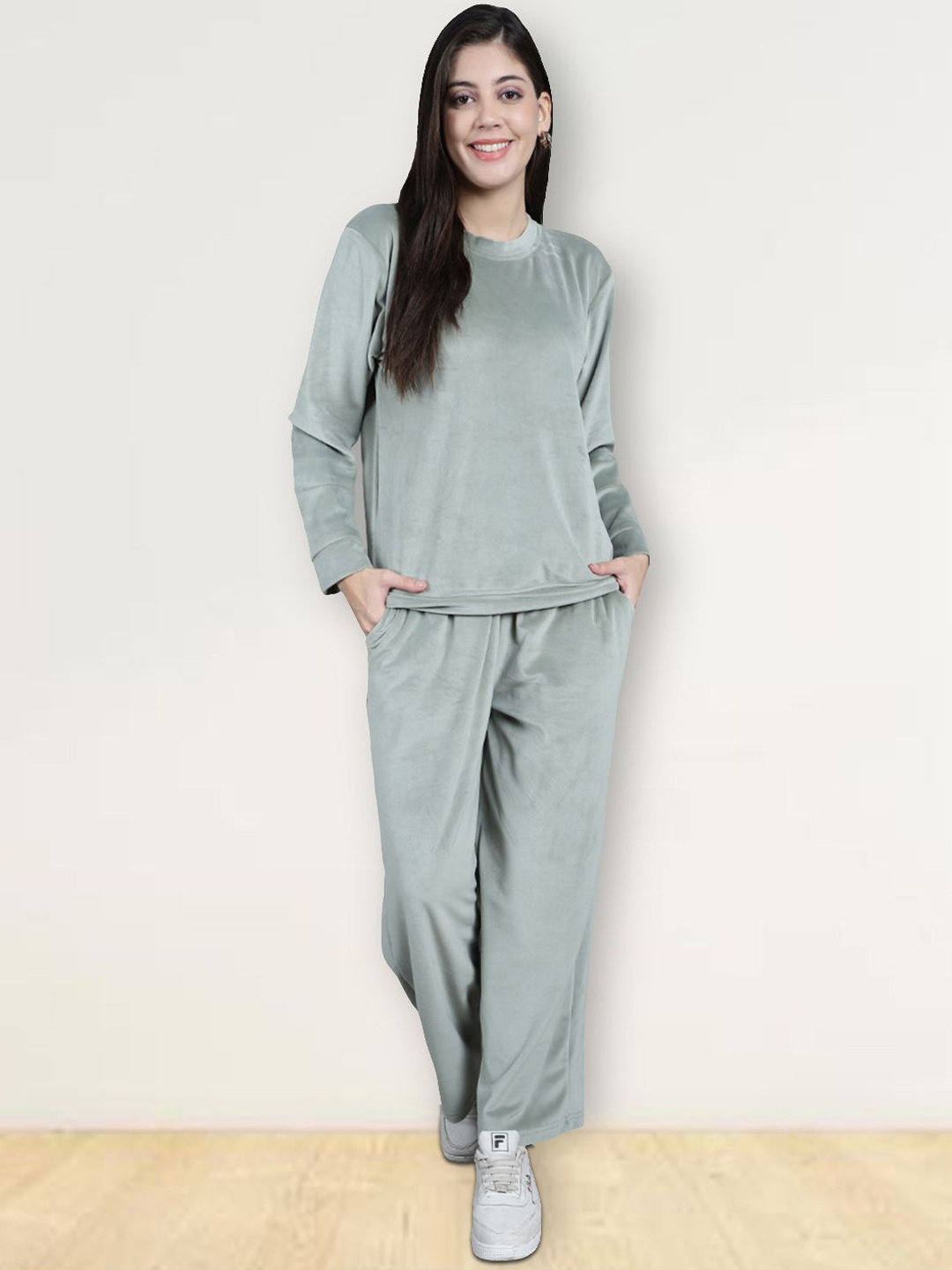 

Jinfo Women T-Shirt & Trousers Co-Ords, Grey