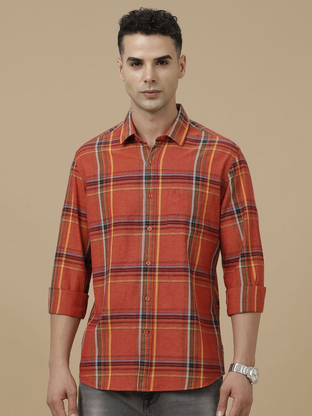 

CAVALLO by Linen Club Contemporary Slim Fit Checked Casual Shirt, Red