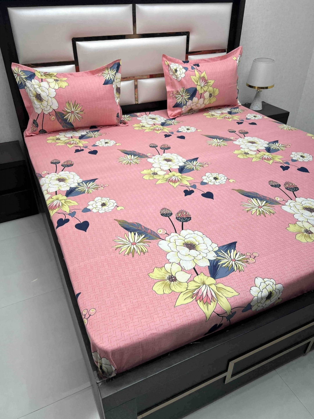 

Pure Decor Queen Size Double Bedsheet With 2 Pillow Covers 2.28m X 2.54m, Pink