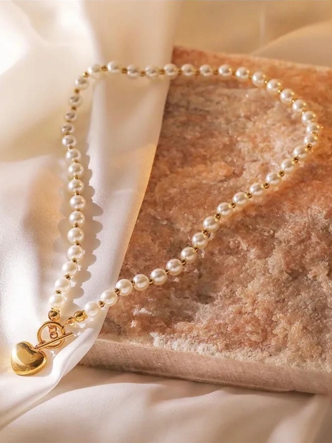 

DressBerry Gold-Plated Necklace