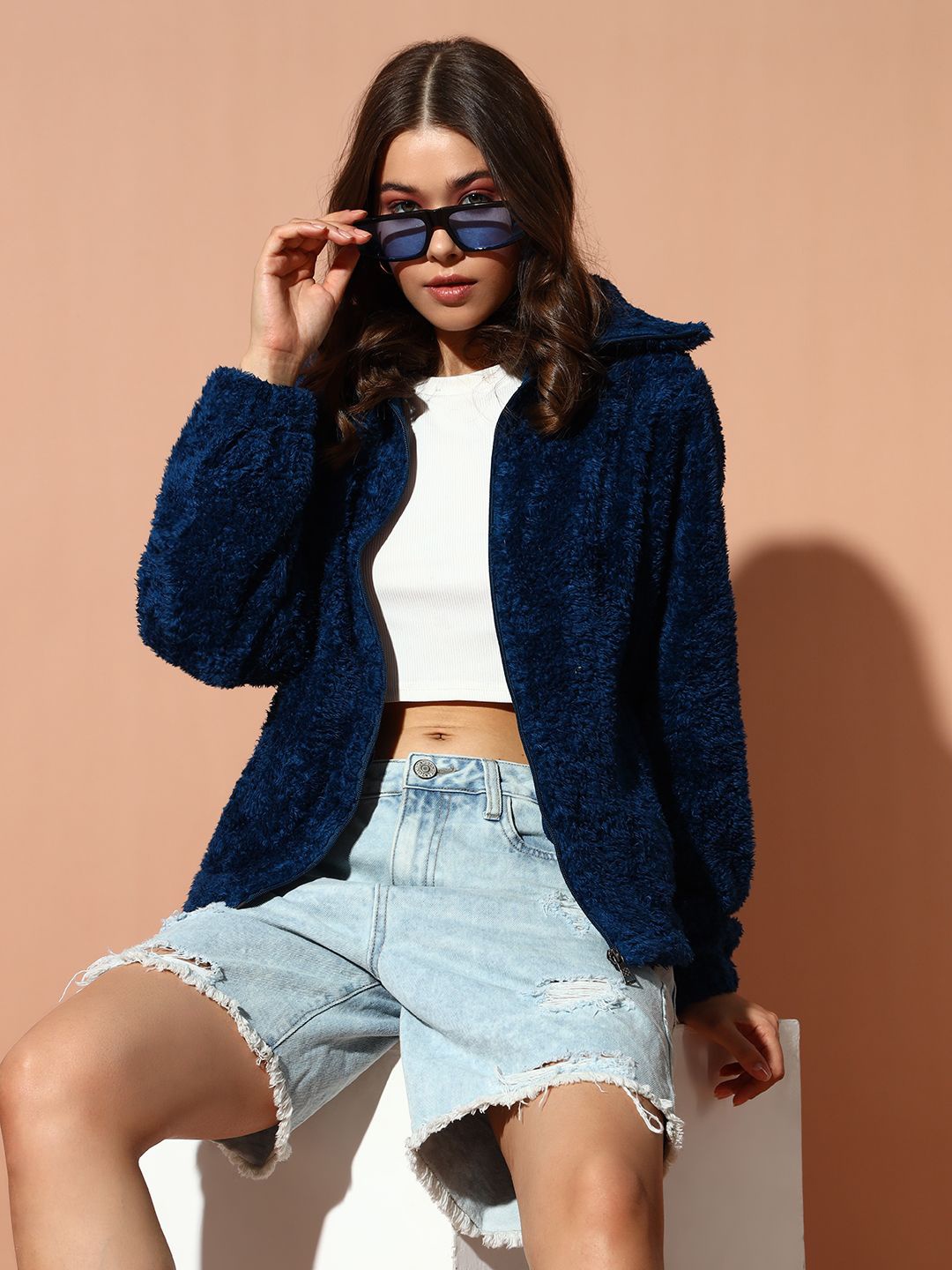 

The Dry State Women Mock Collar Long Sleeves Sweatshirt, Navy blue