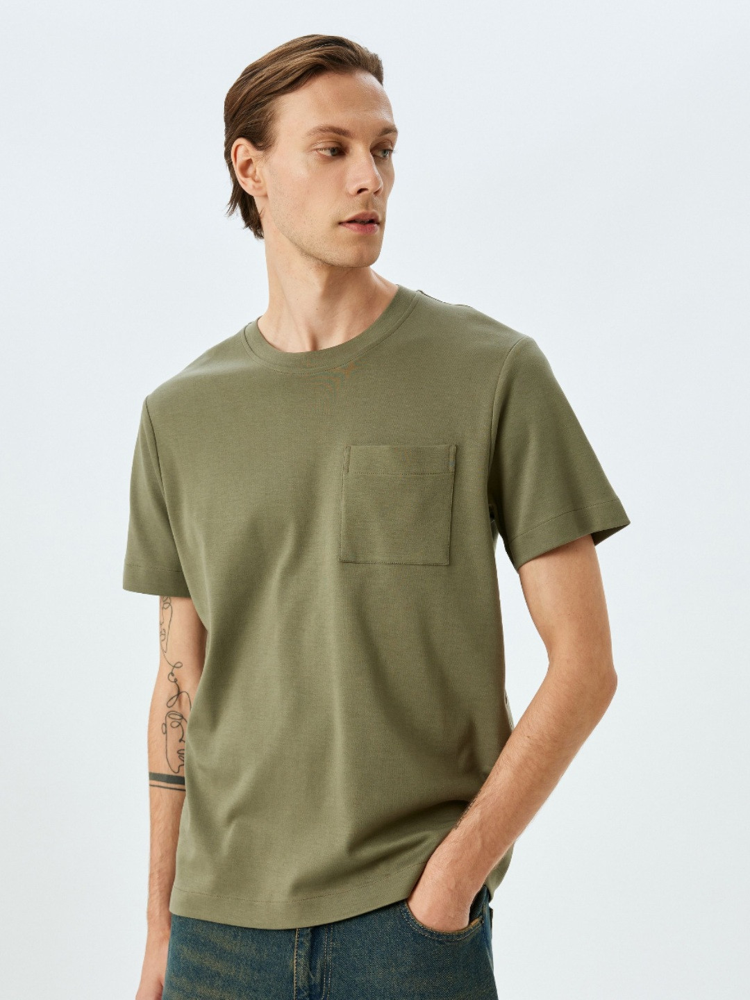 

Koton Men Solid Round Neck Cotton T-shirt, Olive