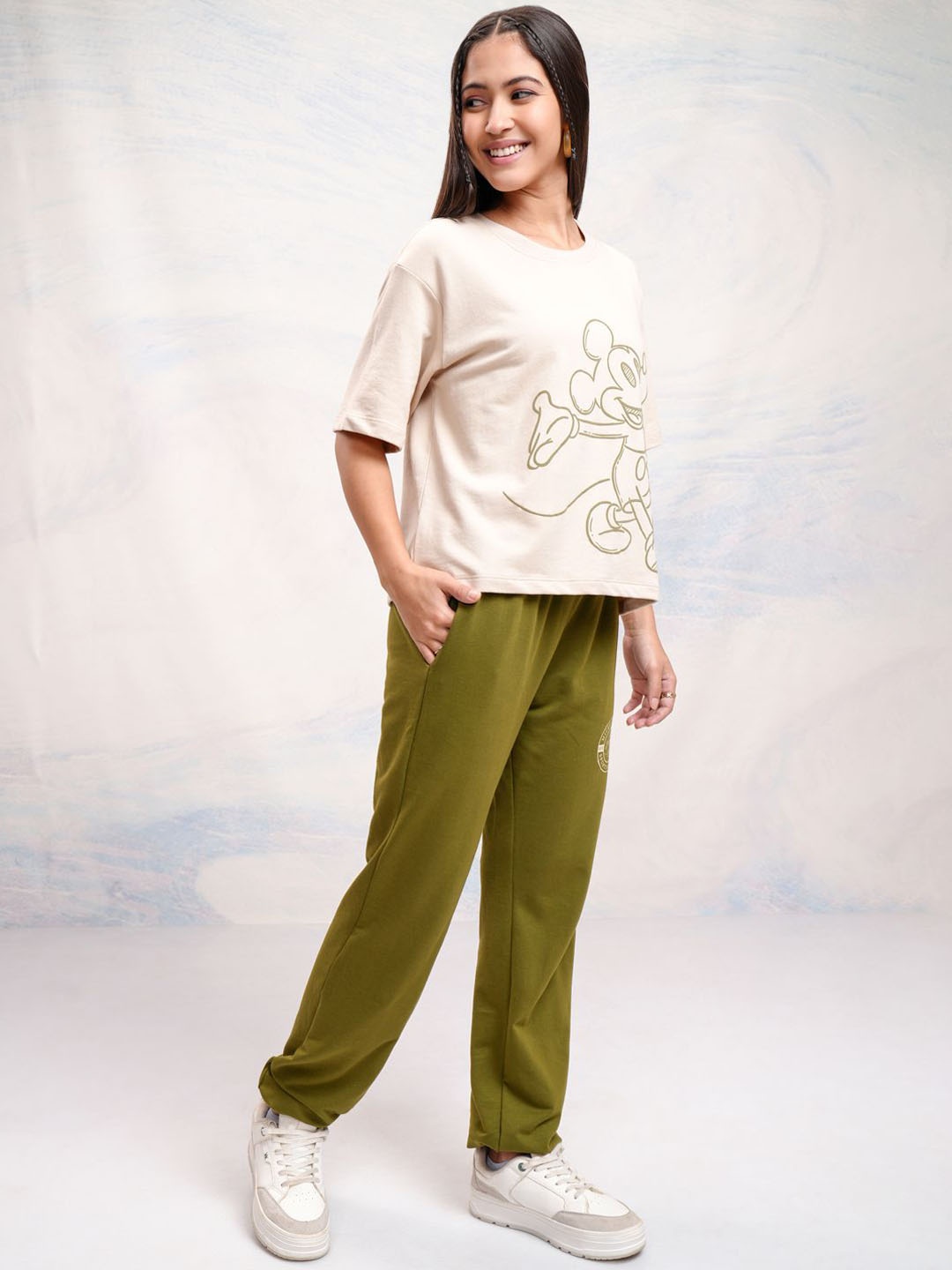 

Tokyo Talkies Women Disney Mickey Mouse Printed Round Neck T Shirt & Jogger, Beige
