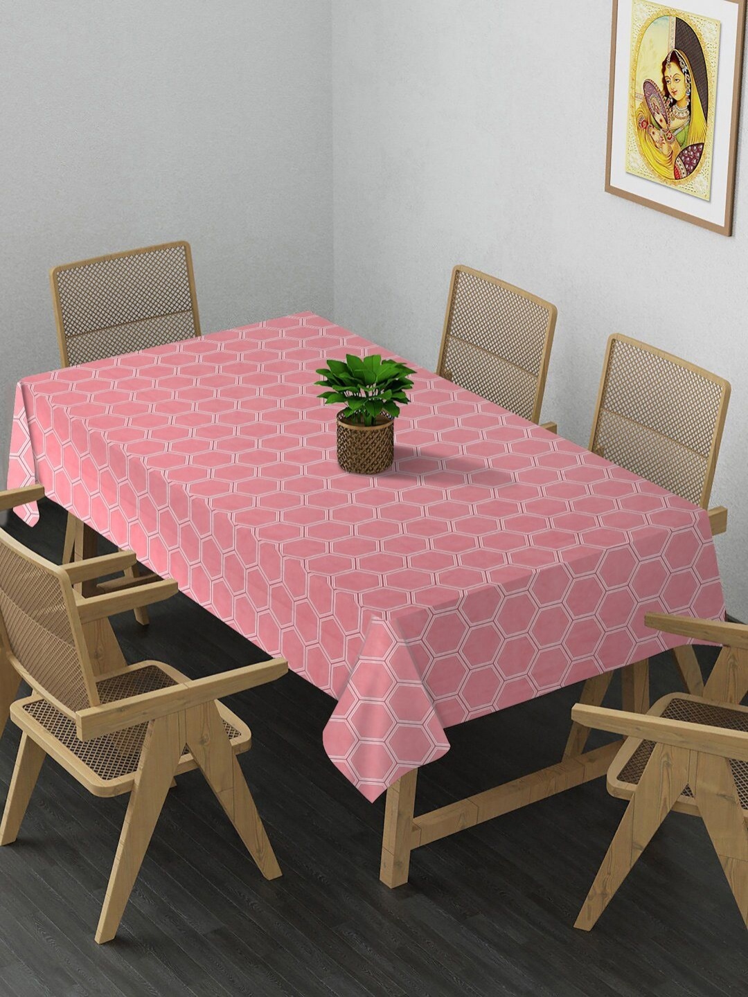 

Arrabi Peach-Coloured & White Geometric Printed 8-Seater Table Cover