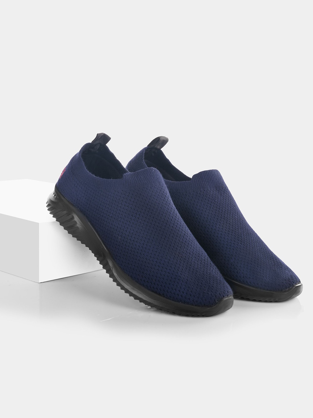 

LA MARCA Men Woven Design Leather Slip-On Sneakers, Navy blue