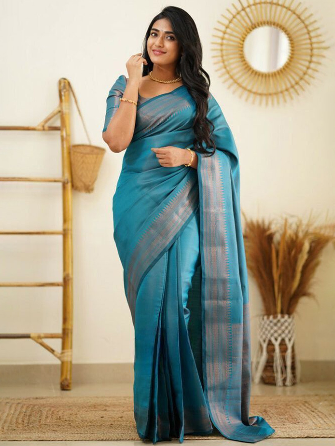 

Areca Designer Woven Design Zari Pure Silk Designer Banarasi Saree, Sea green