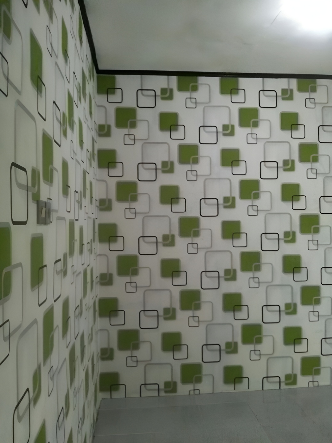 

Asian royal Green & White Printed Waterproof Wallpaper