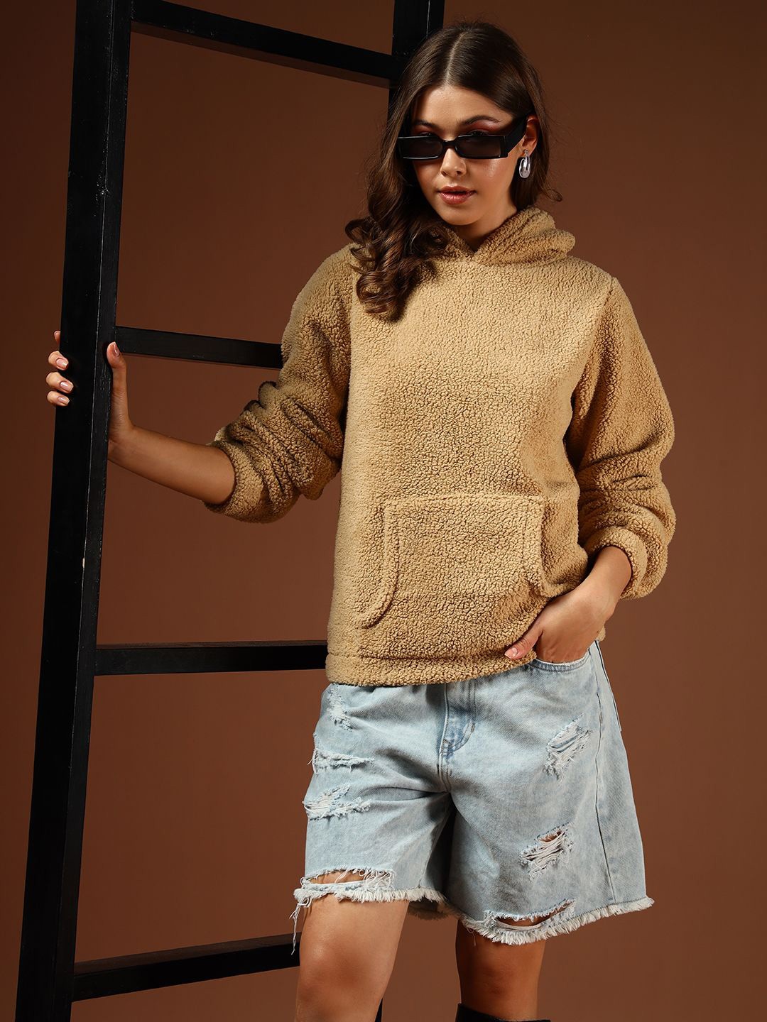 

The Dry State Women Hood Pullover, Camel brown