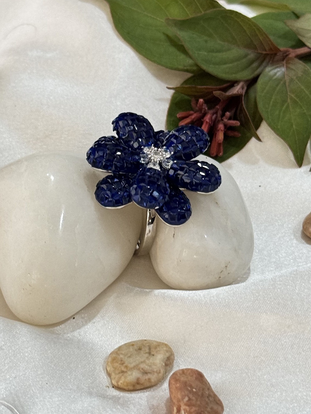 

The Jewellery Tale Silver Plated AD-Stone Studded Contemporary Floral Finger Ring