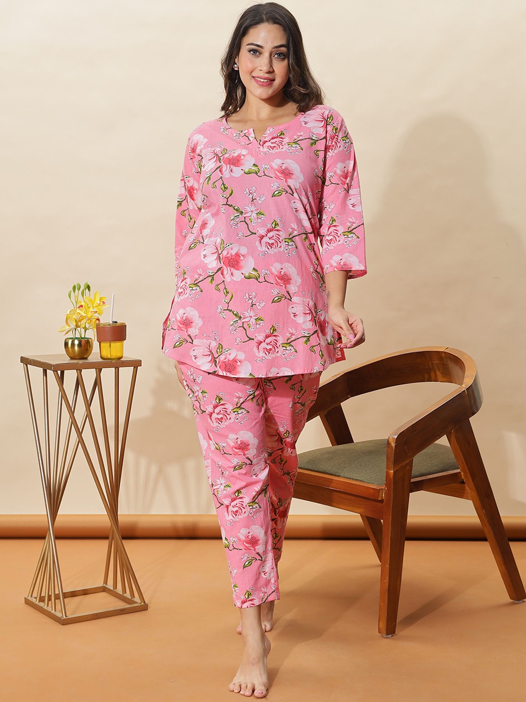 

9shines Label Printed Round Neck Three-Quarter Sleeves Pure Cotton Kurti & Pyjama, Pink