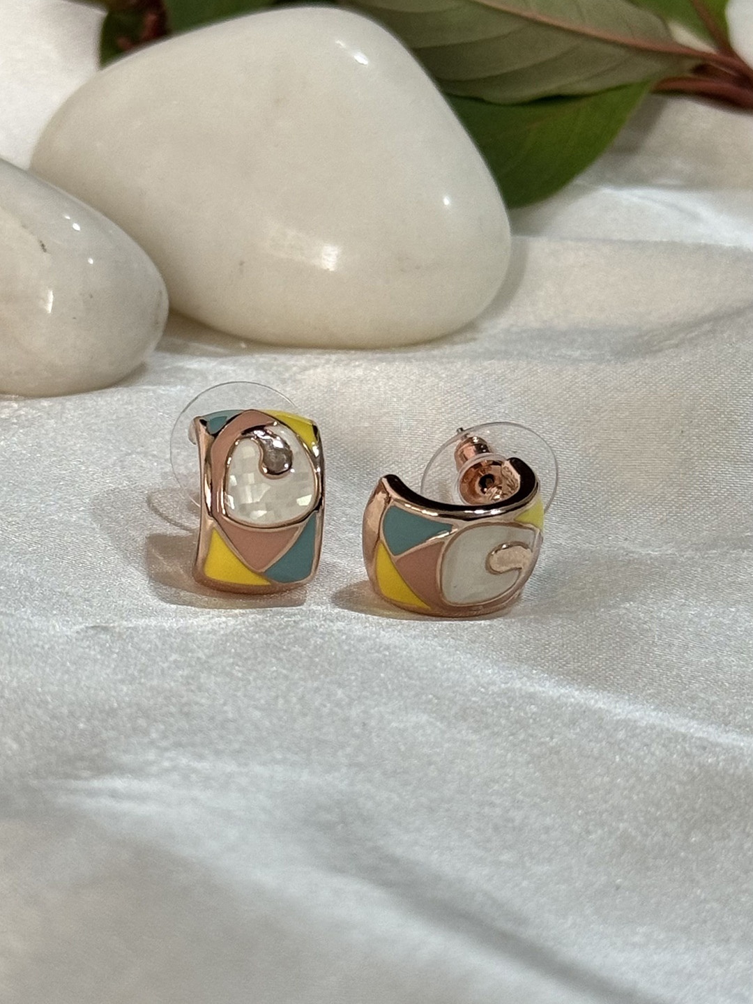 

The Jewellery Tale Contemporary Studs Earrings, Rose gold