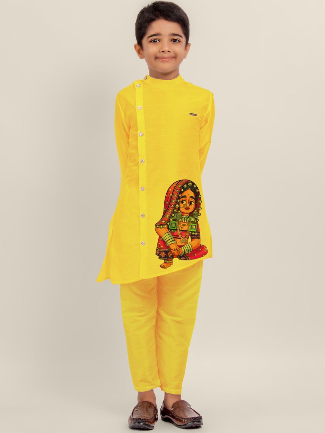 

DEVOILER Boys Ethnic Motifs Regular Dupion Silk Kurta with Pyjamas, Yellow