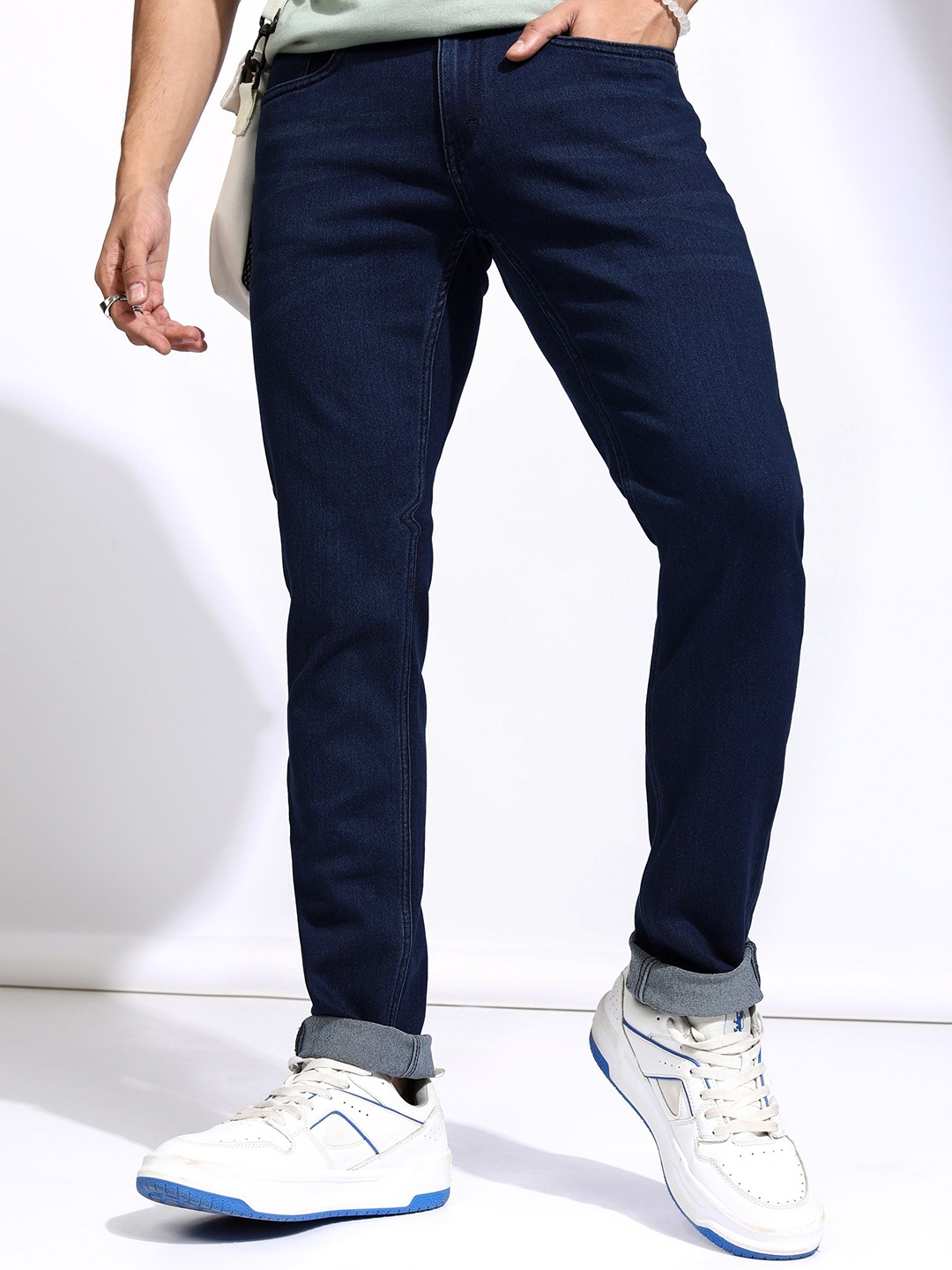 

HIGHLANDER Men Slim Fit Mid-Rise Jeans, Blue