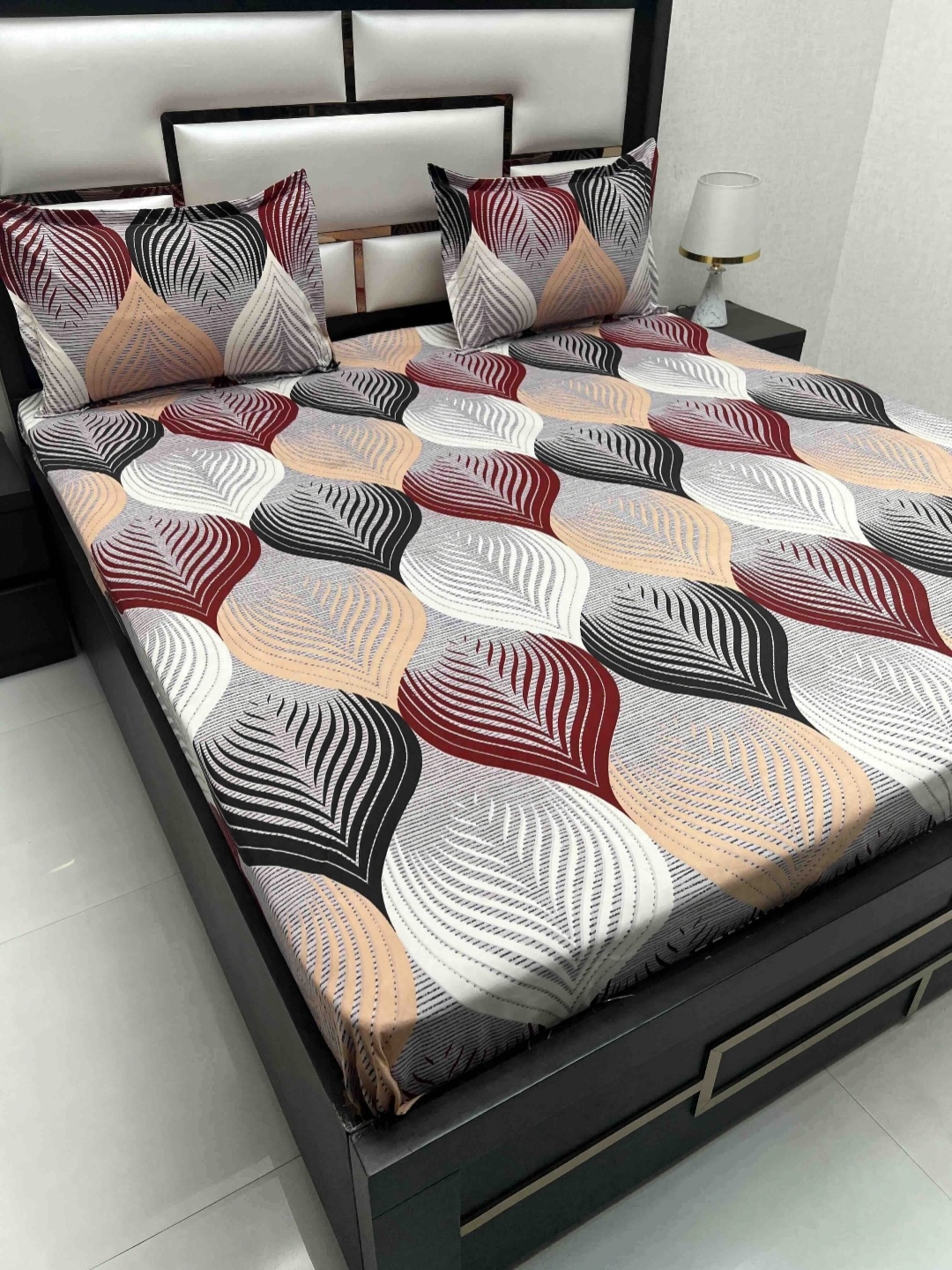

Pure Decor Queen Size Double Bedsheet With 2 Pillow Covers 2.28m X 2.54m, White