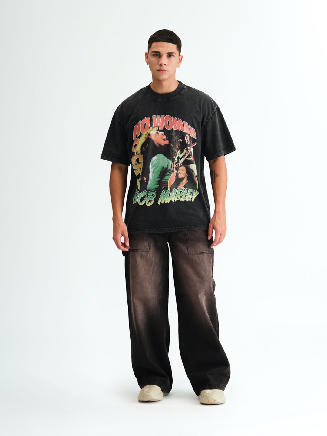 

Bonkers Corner Men Printed Oversized T-shirt, Black