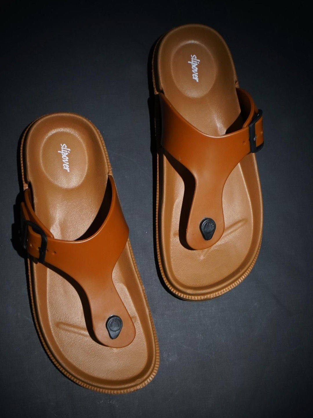 

Slipover Men Thong Flip-Flops, Tan