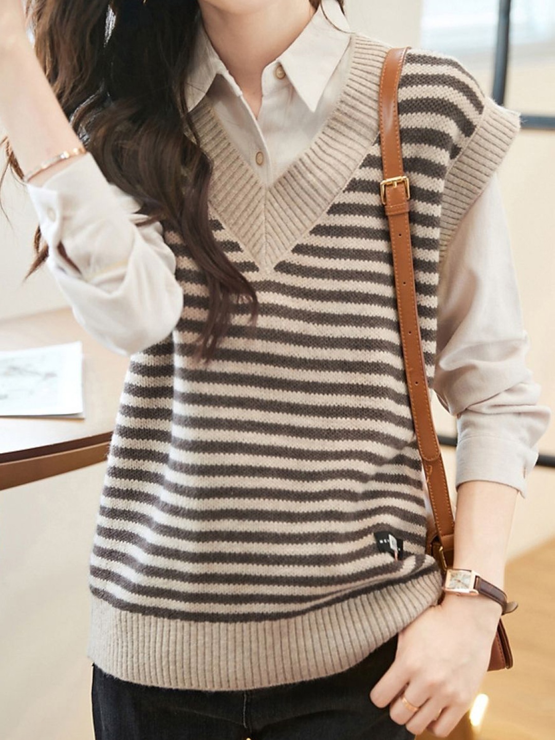 

StyleCast Women Striped Sweater Vest, Brown